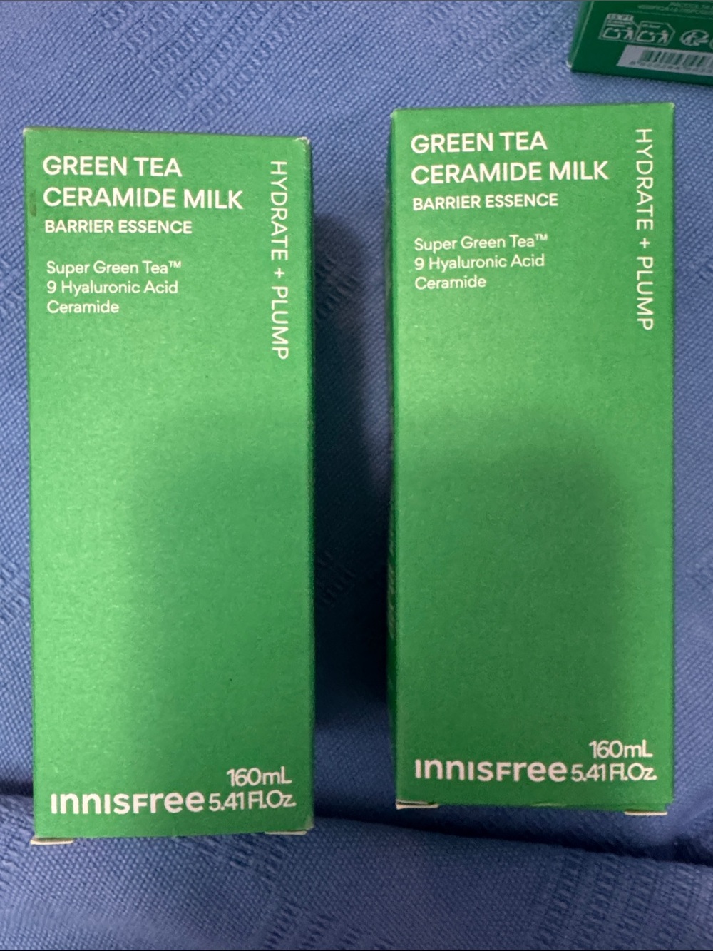 (2) InnisFree Green Tea Ceramide Milk Toner